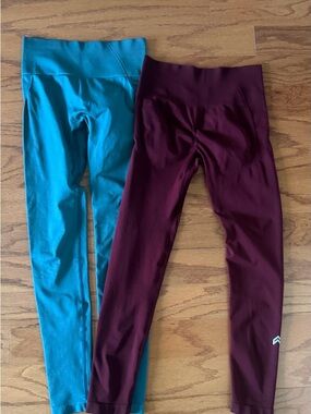 EFFORTLESS SEAMLESS LEGGINGS WITH WHITE LOGO